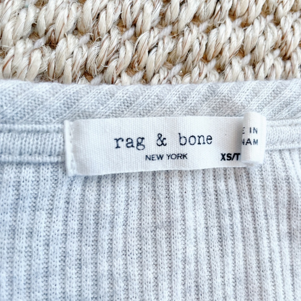 Rag & Bone Waffle Knit Long Sleeve Top Light Gray Women’s XS Soft Stretch - Picture 5 of 6